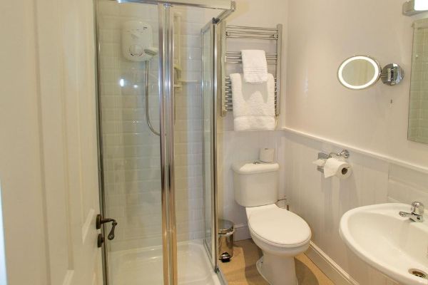 Glenisle Hotel (Ayrshire)
